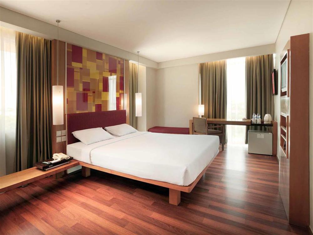 Ibis Styles Solo Hotel Luaran gambar