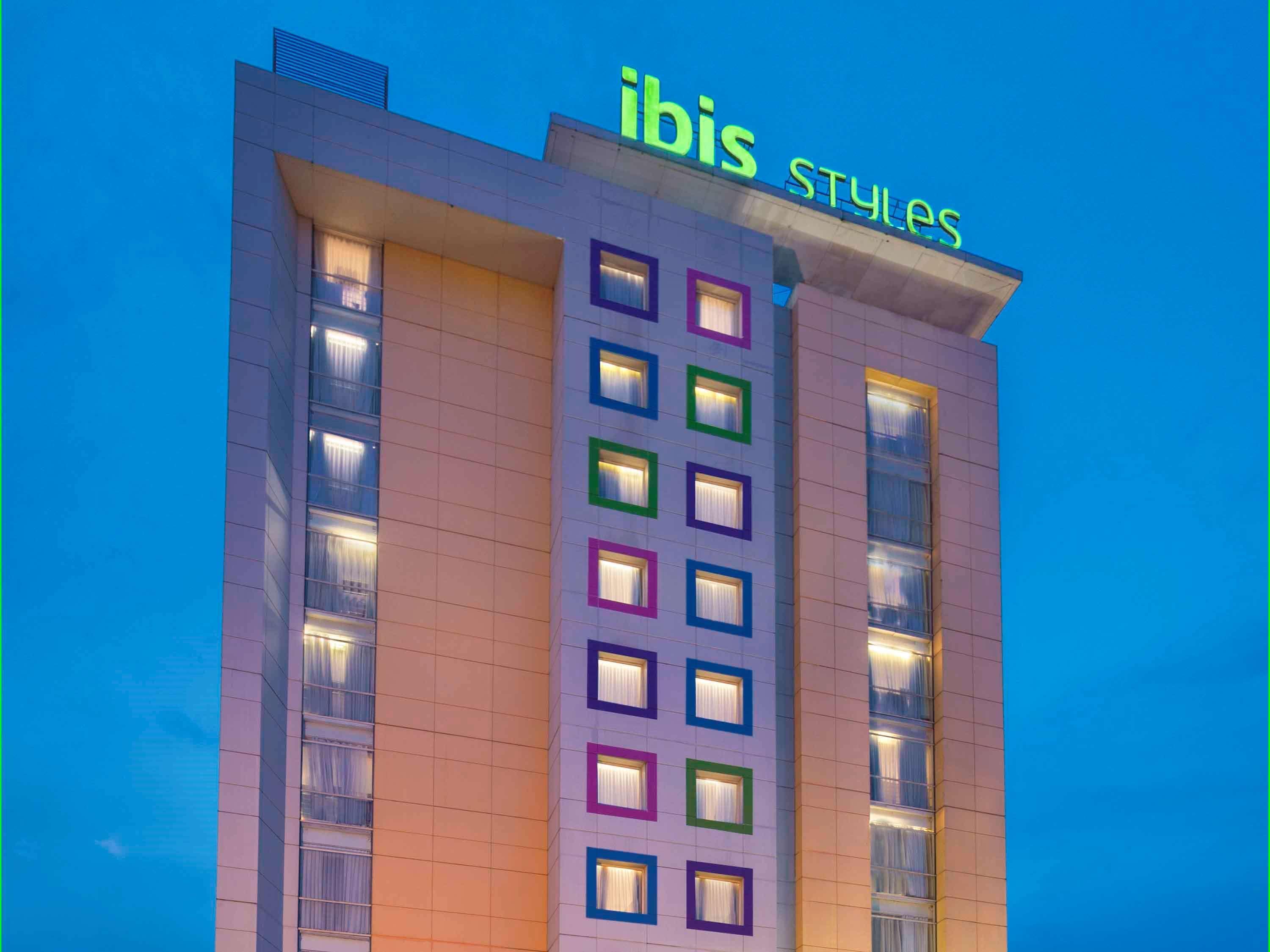 Ibis Styles Solo Hotel Luaran gambar
